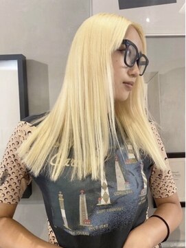 ジーナ(XENA) ケアブリーチ×ハイトーン×ブロンドカラー