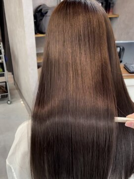 コローレ(Colore) 【鹿児島・天文館】【髪質改善・縮毛矯正】