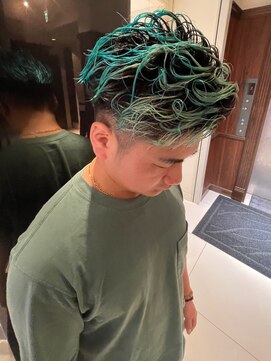 ユー イケブクロ(u Ikebukuro) メンズブリーチ/ダブルカラー/デザインカラー/ツーブロック