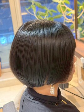 ヘアリゾート粋 ティガ 池袋店(tiga) マッシュボブ/艶髪　シアーブラック