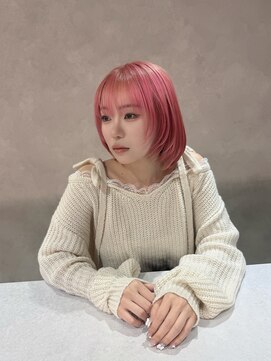 ノアル 大宮店(NOAHL) 現実で着る、アニメピンク Y