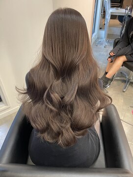 ルル(Lulu) ベージュカラー