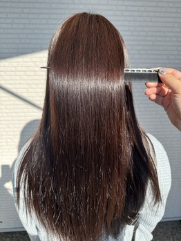 ジールサンク(Zeal N°5)の写真/クセ・うねり・広がりを髪質改善で解消！輝く美髪へ導く特別な体験を♪