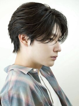 エイド 本店(aid) ニュアンスパーマ毛流れセンターパートメンズミディアム