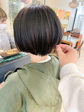 キャンバス バイ ネオリーブ 横浜西口(Canvas by neo.) 大人かわいい小顔丸みのあるショートボブ 20代30代40代