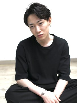 バース(BIRTH) 天神【BIRTH】かき上げサイドパートツーブロックショート 3