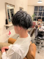 アンティコ(Antico)&nbsp;ツーブロックマッシュ束感ソフトツイストスパイラルモテ髪流行