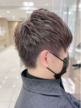 アッシュ 高円寺店(Ash) スーツにも似合う爽やかメンズスタイル★★