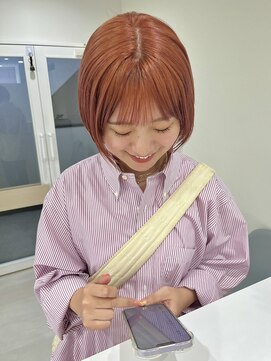 イト(ito.) オレンジカラーボブ
