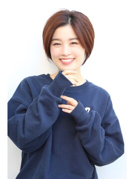 エアラ セシル 前髪無しのコンパクトショート