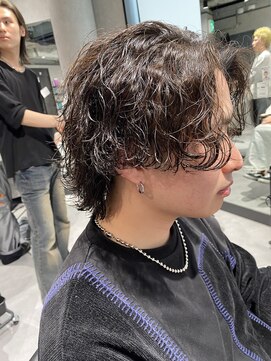 ネクストネオ 静岡(NEXT NEO) NEXT NEO【櫻田】センターパートウルフ　波巻きスパイラルパーマ