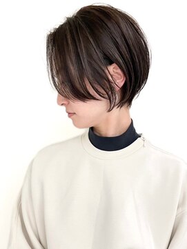 ネイロ バイ ジルブラン 葛西(NeiRo by JIL BLAN) ハイライト白髪ぼかしダブルカラーインナーカラーショートボブ