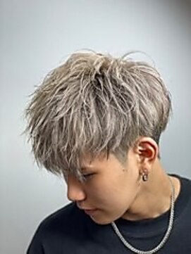 ブルーオーシャン 大牟田店(BlueOcean) ブリーチハイライトホワイトマッシュ