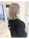 ミルクティーベージュ