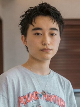 ザ ワンアンドオンリー シズオカ(The one and only. Shizuoka) x/Men’s/フェザーパーマ/サーフカール/ニュアンスデザイン