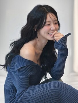 ビゼ 梅田(BIZE) 韓国ヘアー/ダブルカラー/ハイライト/イメチェン/エクステ/梅田