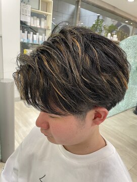 クオーター(QUARTER) マッシュ×ハイライト