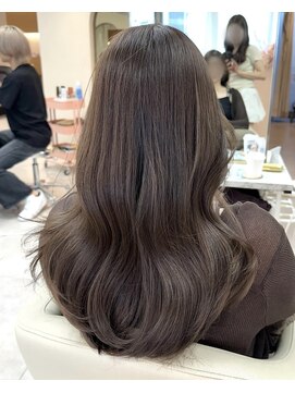 ユニ 表参道(uni) 韓国ヘア/レイヤーカット/ヨシンモリ/ベージュカラー/グレージュ