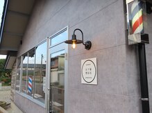 駐車場あり。サインポールを目印にお越しください◎