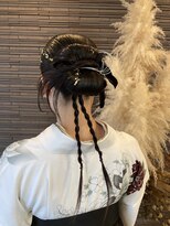 エーピーヘアー シエル クローネ(AP Hair Ciel Krone) セットと袴着付け