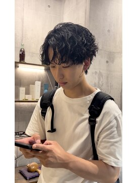 アドレスサーティーン(Address13) 微分けシャドウパーマ[大阪/梅田/メンズパーマ]