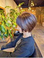 ヘアードレスビュー(hair dress V.I.E.W)&nbsp;バックまーるいショートスタイル