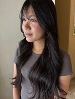 ツインエイト(Twin eight)&nbsp;レイヤーカットにダークcolor