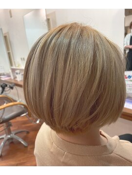 エアーフィール 千里丘店(airfeel) ホワイトベージュカラー