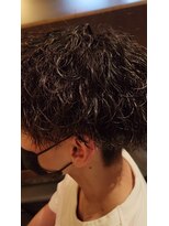 メンズアートヘアー ブーム(MEN'S ART HAIR BOOM) 波打ちツイスパ