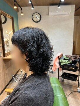 フィッシュボーン(Fish Bone) クセを活かしたスタイル