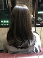 ローカル 築地(Local)&nbsp;ナチュラルなロングヘアーで落ち着いた印象に