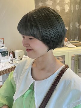 ゼストカロン(ZEST Kalon) オリーブカラー×ショート