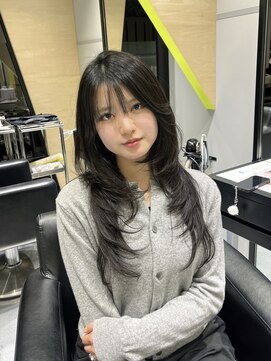 エイトヘアー(8 HAIR) ロングハッシュカット