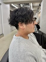 オルカ(ORCA) スパイラルパーマ/ツイスパ/センターパート/刈り上げ/新宿