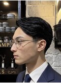 【清潔感と品格を両立】クラシックビジネススタイル