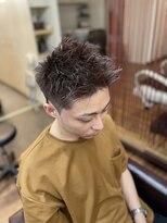 髪師 ケンジロウ(Kenjiro) ヴァイオレットベージュジェットモヒカン