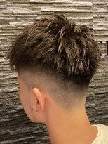 ヒロギンザ 青山店(HIRO GINZA)&nbsp;フェードカット×2ブロック×ジェットモヒカン＜理容室＞