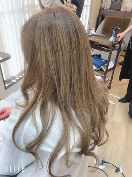 ヘアガーデンビビ(.BiBi) お洒落ロング