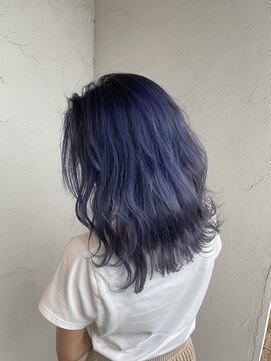 ノルン(norn.) ブルーヴァイオレット/アッシュブルー/ロングボブ