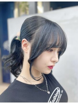 サロンロール(Salon Roll) 小顔効果抜群の顔まわりカット！