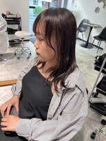 スミ(sumi)&nbsp;顔周りレイヤー/レイヤーカット/20代30代40代◎岩田