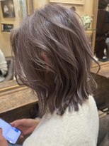 レリー バイ アルティナ 川越店(Lelie by artina)&nbsp;ゆるふわミディアム/ラベンダーグレージュ