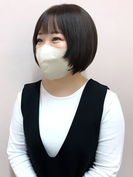 ソンノ(sonno) ショートボブ マッシュ 顔周りレイヤー くすみブラウン