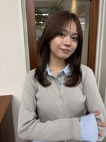 ガーランドギンザ(Garland Ginza)&nbsp;ミディアムレイヤーカット　ハッシュカット　グレージュ