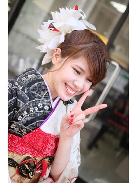 アッシュヘアー アッシュ2014成人式アップスタイル