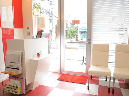 プラスアイエヌジー(+ing)の写真