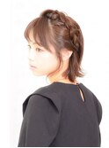 カチューシャ風編み込みアレンジ