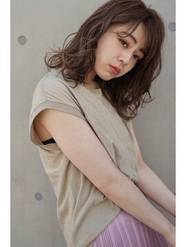 イッシキ(ISSIKI) 【ISSIKI】ナチュラルグレージュ×無造作カール