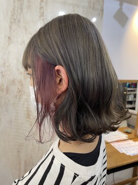 ラビス 浦和(Lovis) 魅力倍増カール/セミディ/シアーカラー/ダークアッシュ/姫カット