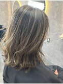 『白髪を生かしたい方におすすめ』白髪ぼかしハイライト